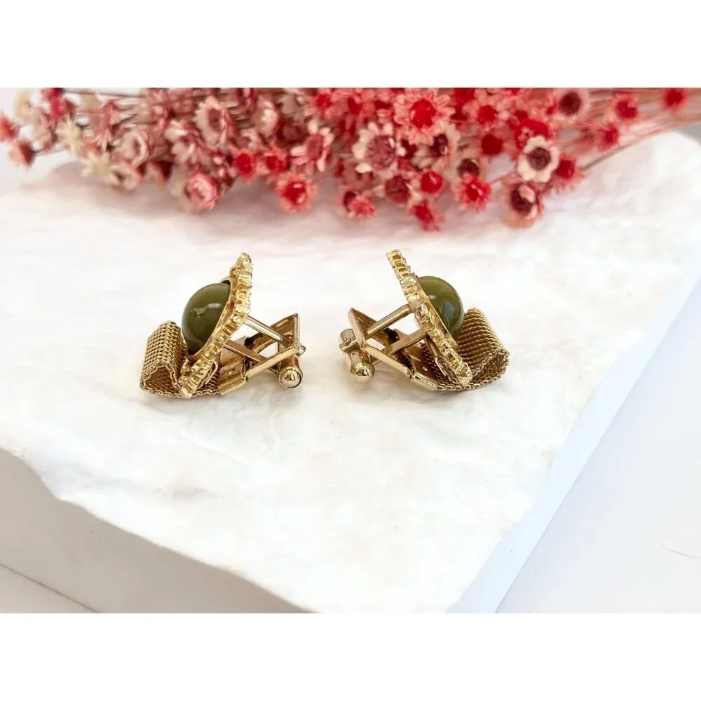 Green Thermoset Midcentury Mesh Wrap Gold Toned Square Vintage Cufflinks